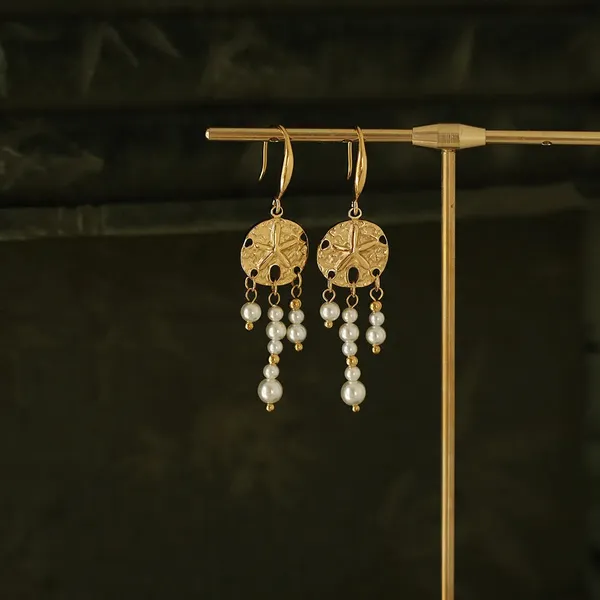 Gold_Earrings_For_Women